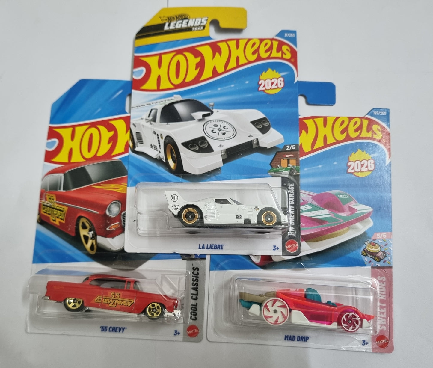Hot Wheels J Case 2026 Combo Pack – La Liebre, ’55 Chevy & Mad Drip