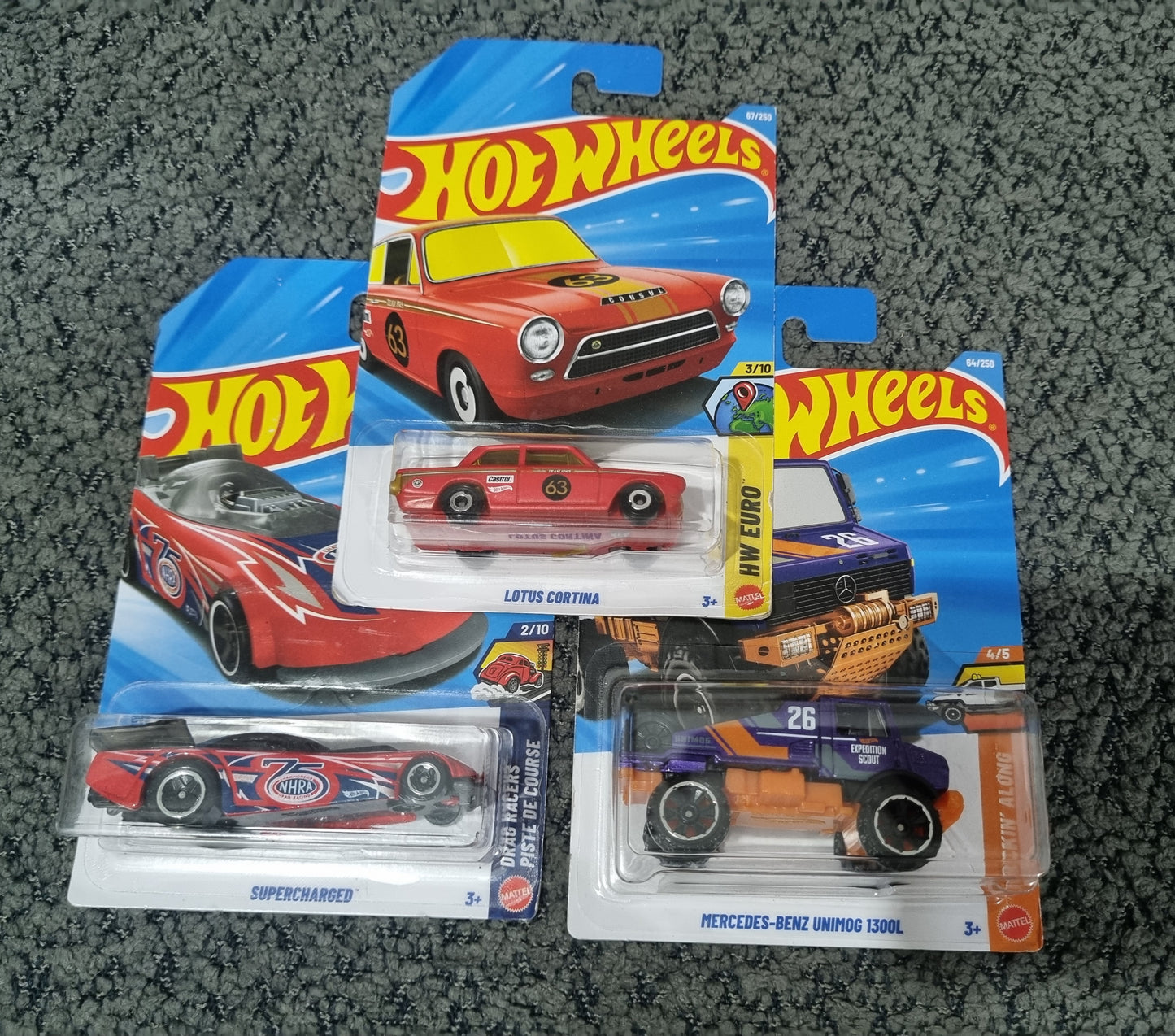 Hot Wheels 2025 Combo Pack (SET S8.1) – Lotus Cortina, Mercedes-Benz Unimog 1300L & Supercharged (Die Cast Cars Set)