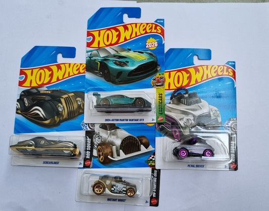 Hot Wheels F Case 2026 Combo Pack – 2024 Aston Martin Vantage GT3 + Screamliner + Pedal Driver + Instant Boost | 1:64 Die-Cast Cars (Set of 4)
