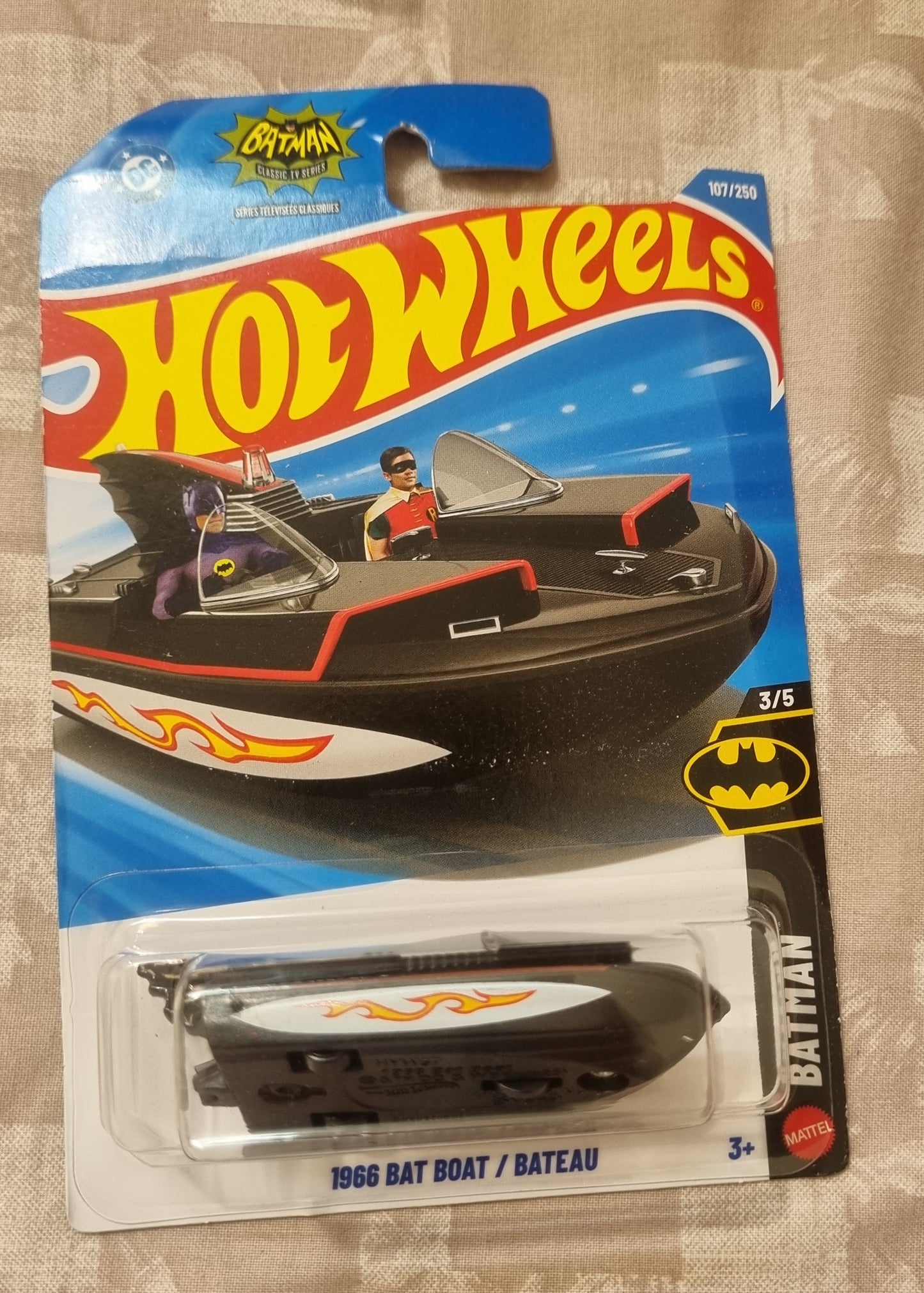 Hot Wheels IMPORTED 2026 F Case (SET-4.13) –  1966 Bat Boat/Bateau Die-Cast Model