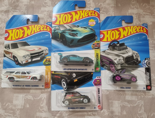 Hot Wheels 2026 F Case Imported Combo (SET-F4.2) – 2024 Aston Martin Vantage GT3, 85 Honda City Turbo II, 70 Chevelle SS Wagon/Remorque & Pedal Driver (Set of 4)