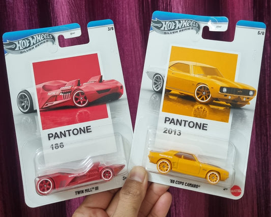 Hot Wheels Silver Series Pantone Combo – Twin Mill III (Pantone 186) & ’69 COPO Camaro (Pantone 2013) | 1:64 Die-Cast