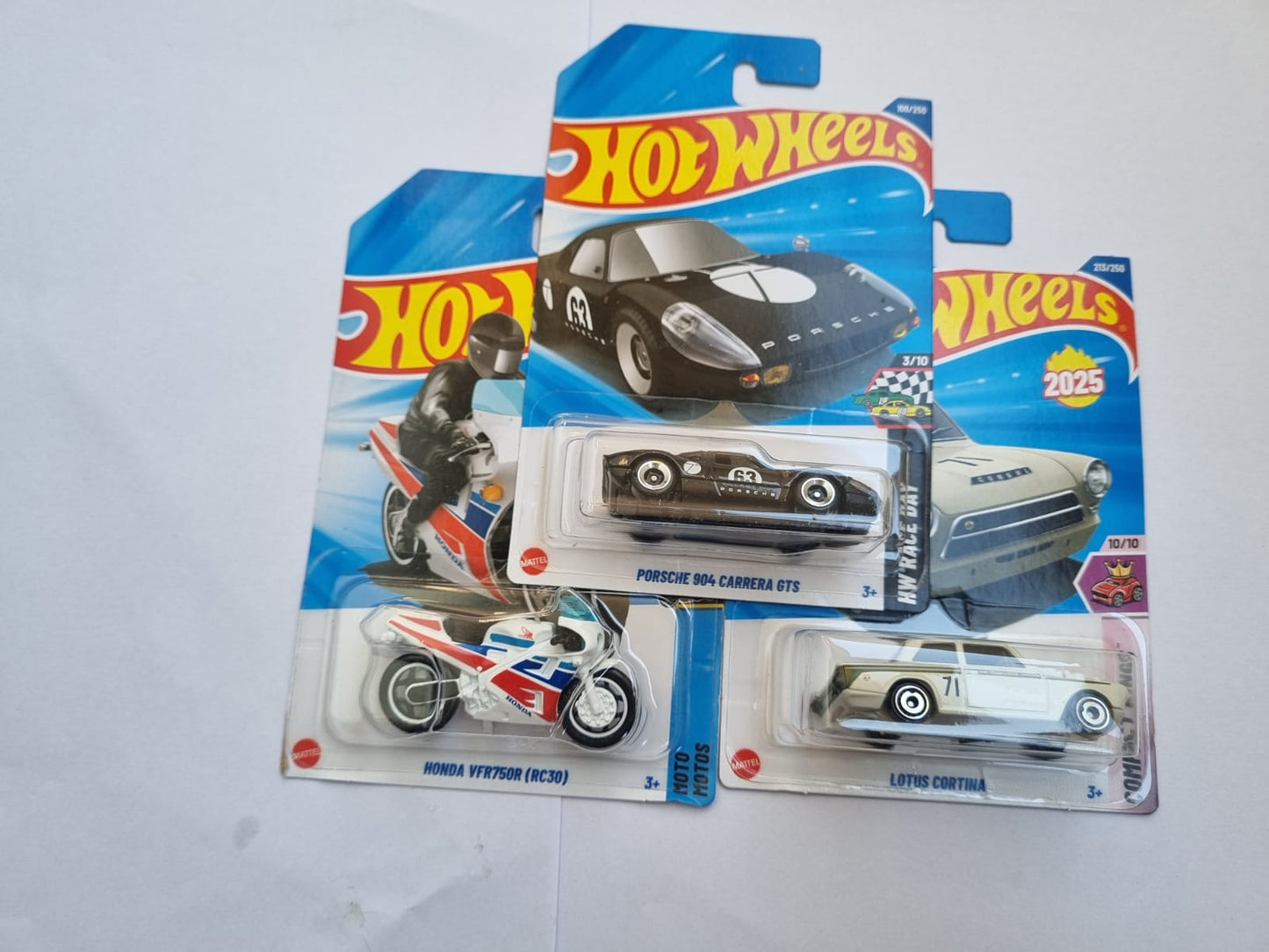 Hot Wheels 2025 M Case Imported 3 Car Combo – Porsche 904 Carrera GTS, Lotus Cortina & Honda VFR750R (RC30)