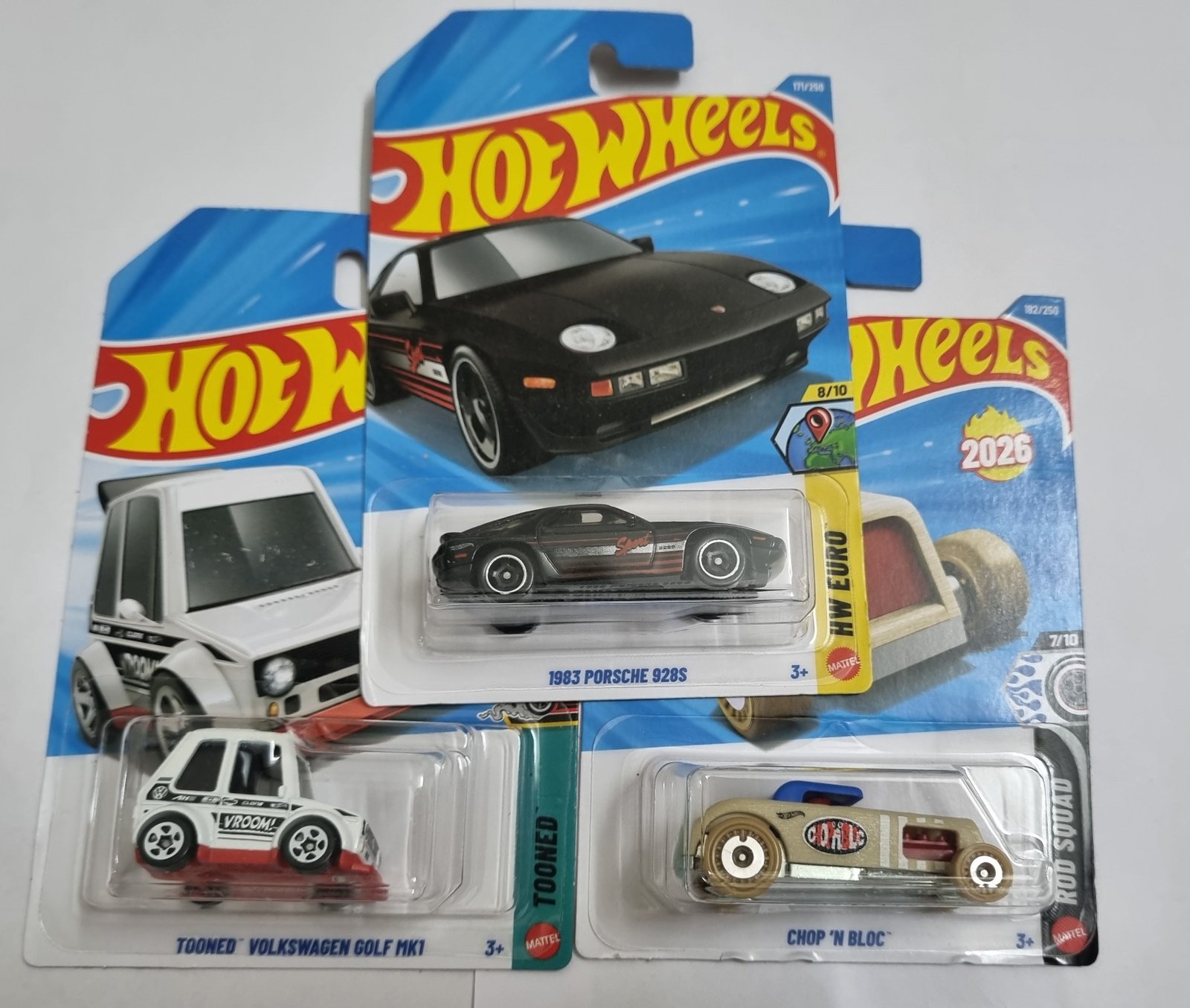 hot wheels j case 2026 combo pack – 1983 porsche 928s, tooned volkswagen golf mk1 & chop ’n bloc hot wheels j case 2026 combo pack – 1983 porsche 928s, tooned volkswagen golf mk1 & chop ’n bloc