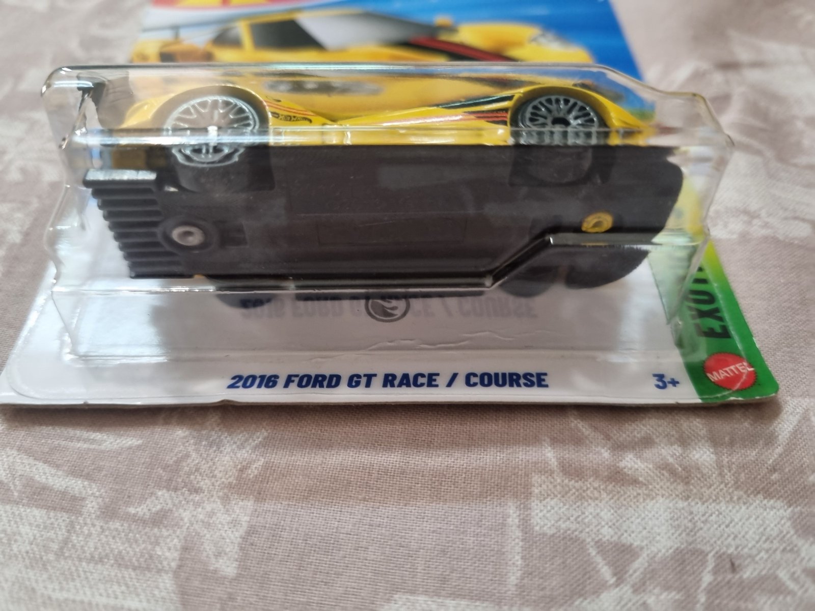 hot wheels 2026 f case treasure hunt – 2016 ford gt race with protector hot wheels 2026 f case treasure hunt – 2016 ford gt race with protector