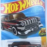hot wheels classic ’55 nomad™ h case 2026 | 1:64 die cast collectible car