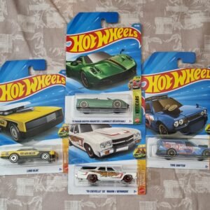 hot wheels 2026 f case imported combo (set f2.1) – 17 pagani huayra roadster/cabriolet decapotable, ’70 chevelle ss wagon/remorque, time shifter & long bloc (set of 4)